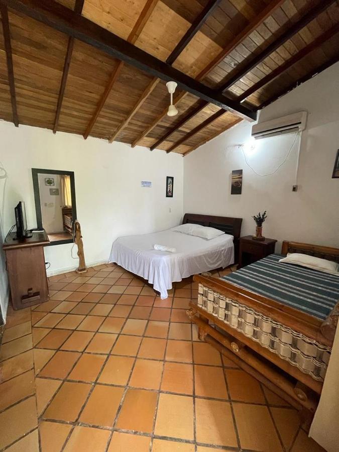 Hotel Candilejas Puerto Berrio Екстер'єр фото
